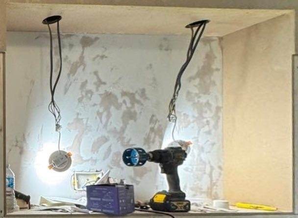 Downlight wiring, first fix