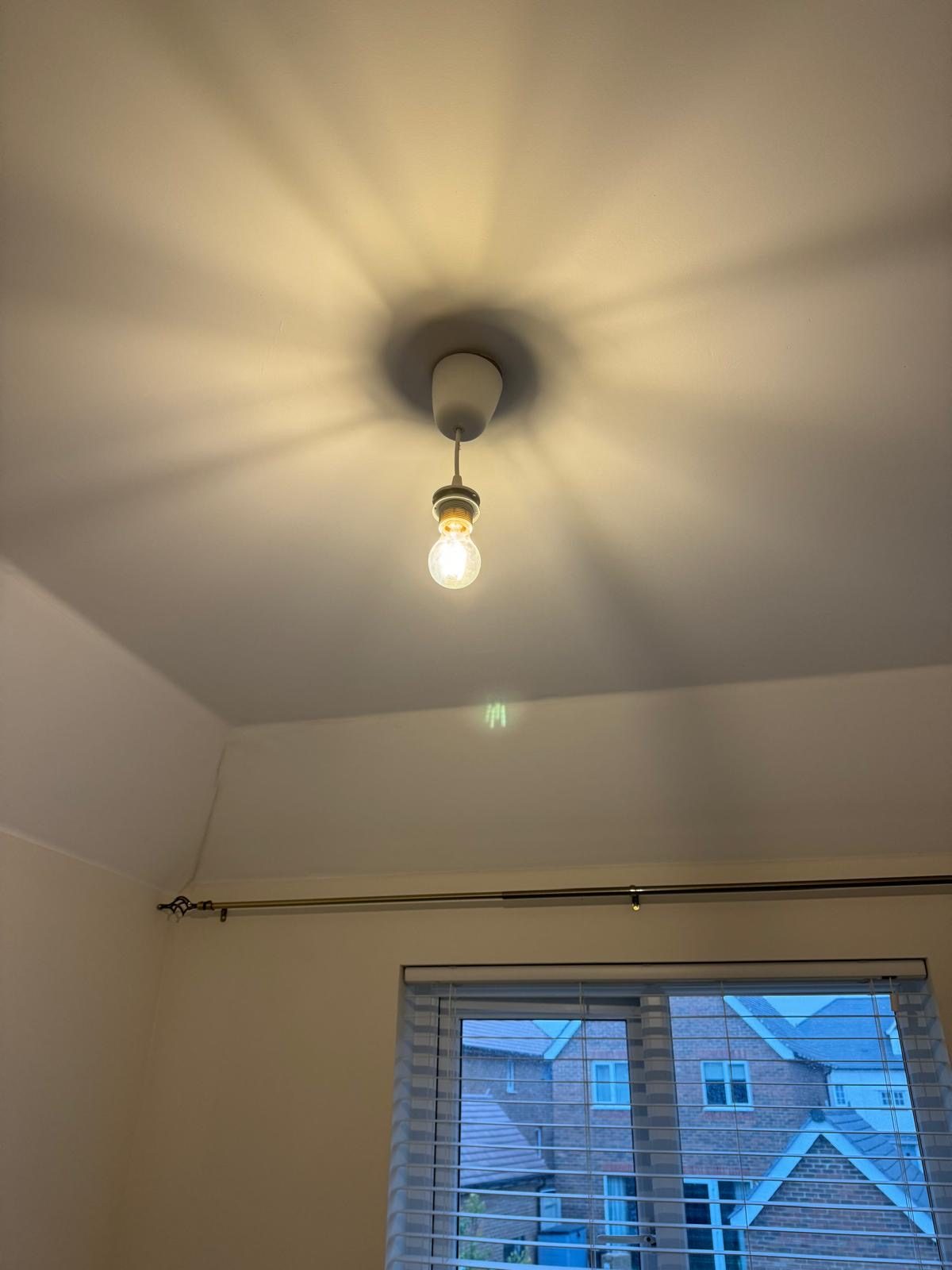 Pendant bulb fitting, first fix lighting